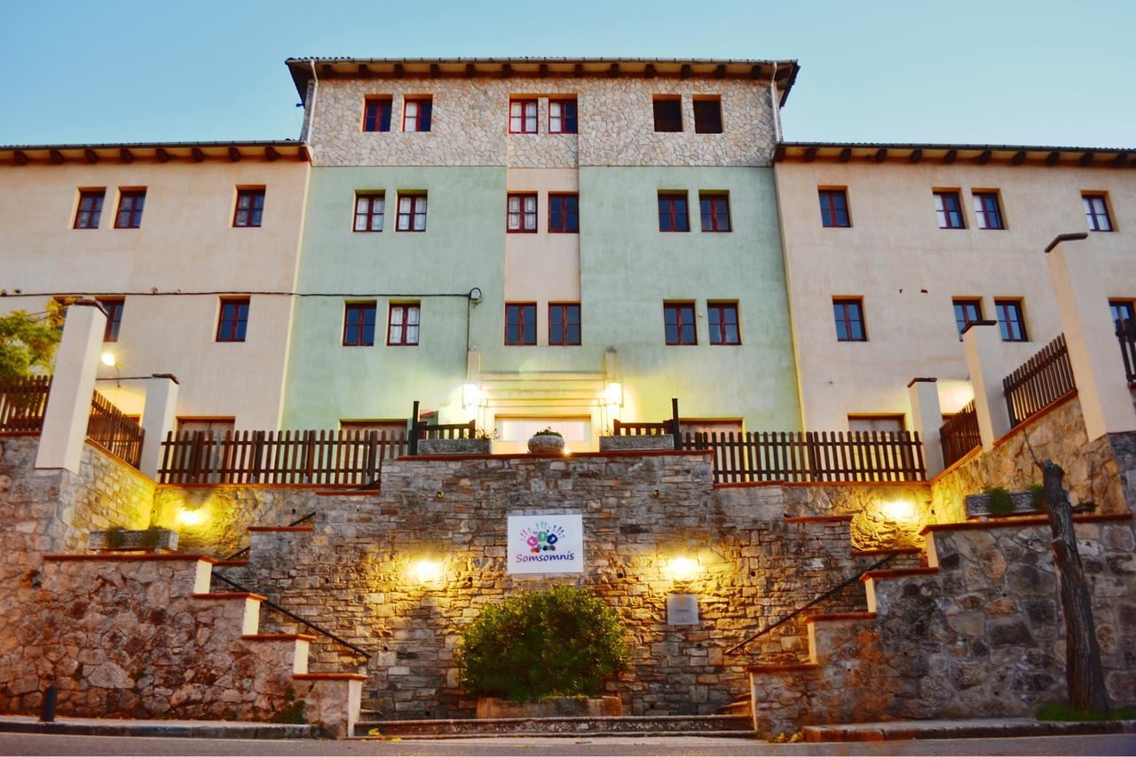 Отель Casa Somsomnis Вальфогона-де-Риукорб Экстерьер фото